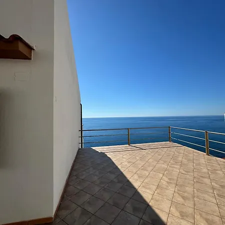 Il Mare Sotto Casa