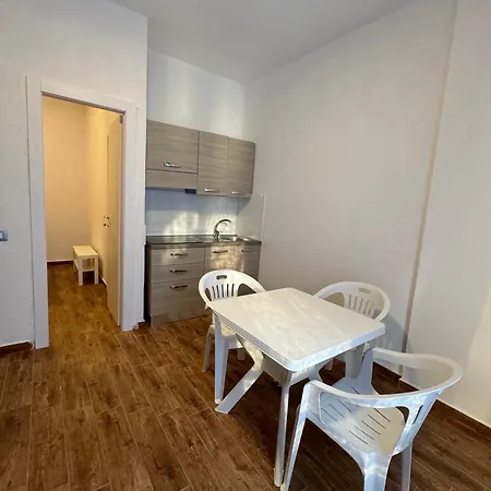 Lägenhet Il Mare Sotto Casa