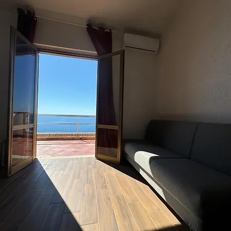Il Mare Sotto Casa *